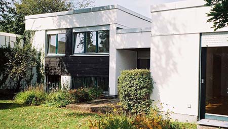 Verkauf Unterhaching - Zeitloses Schmuckstück im Fasanenpark modernisierter Split-Level Bungalow mit schönem Garten